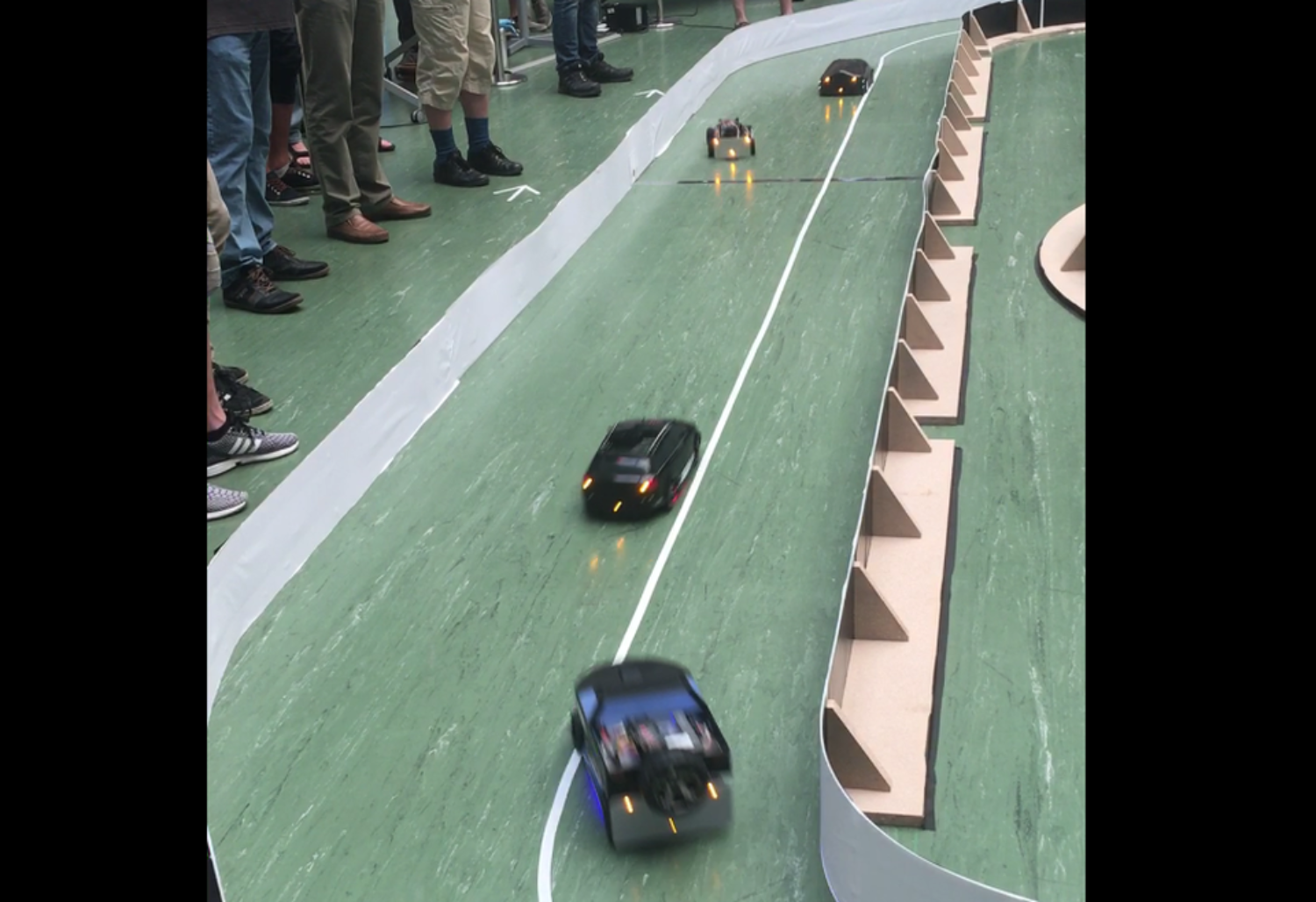 AUTEXIS investiert in die Zukunft - Sponsoring Wettbewerb FHNW "autonom Fahrende Fahrzeuge"